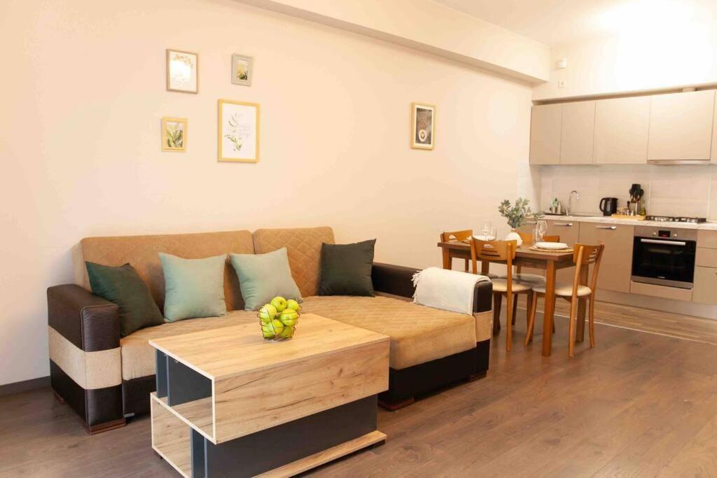 Gg Home - Cozy 1 Bedroom Apartment On Kazbegi Avenue 15 Tbilisi Exteriér fotografie